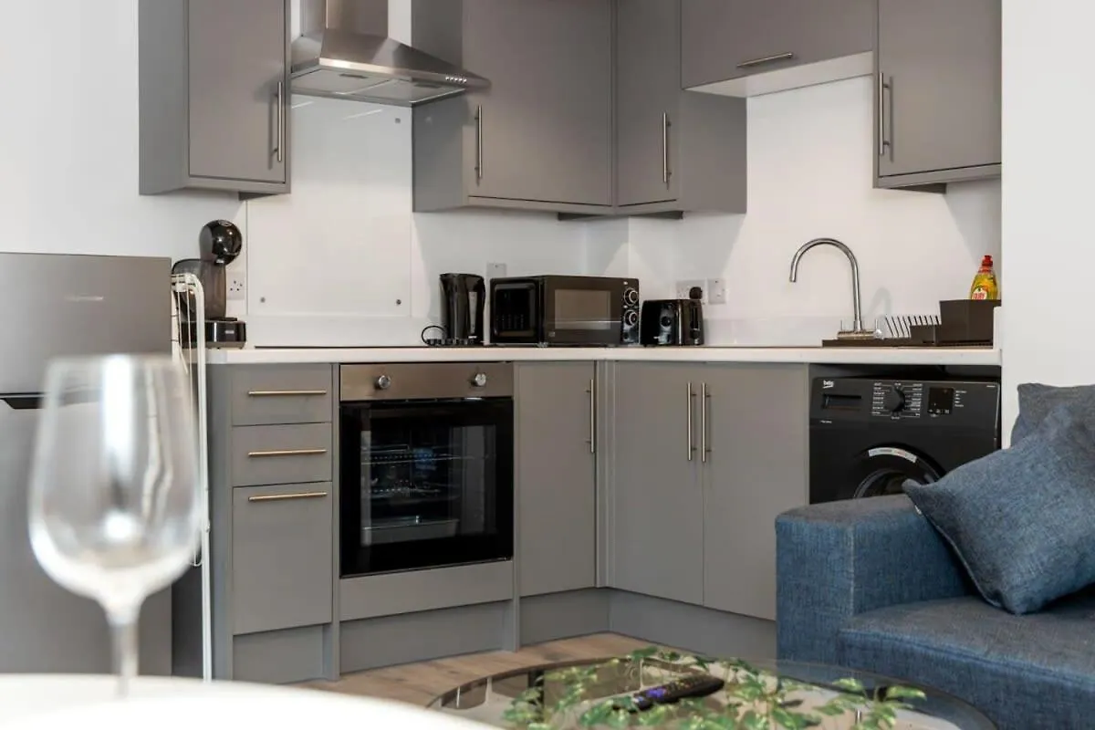 Contemporary 1 Bed Apartment -Belfast East Village Storbritannien